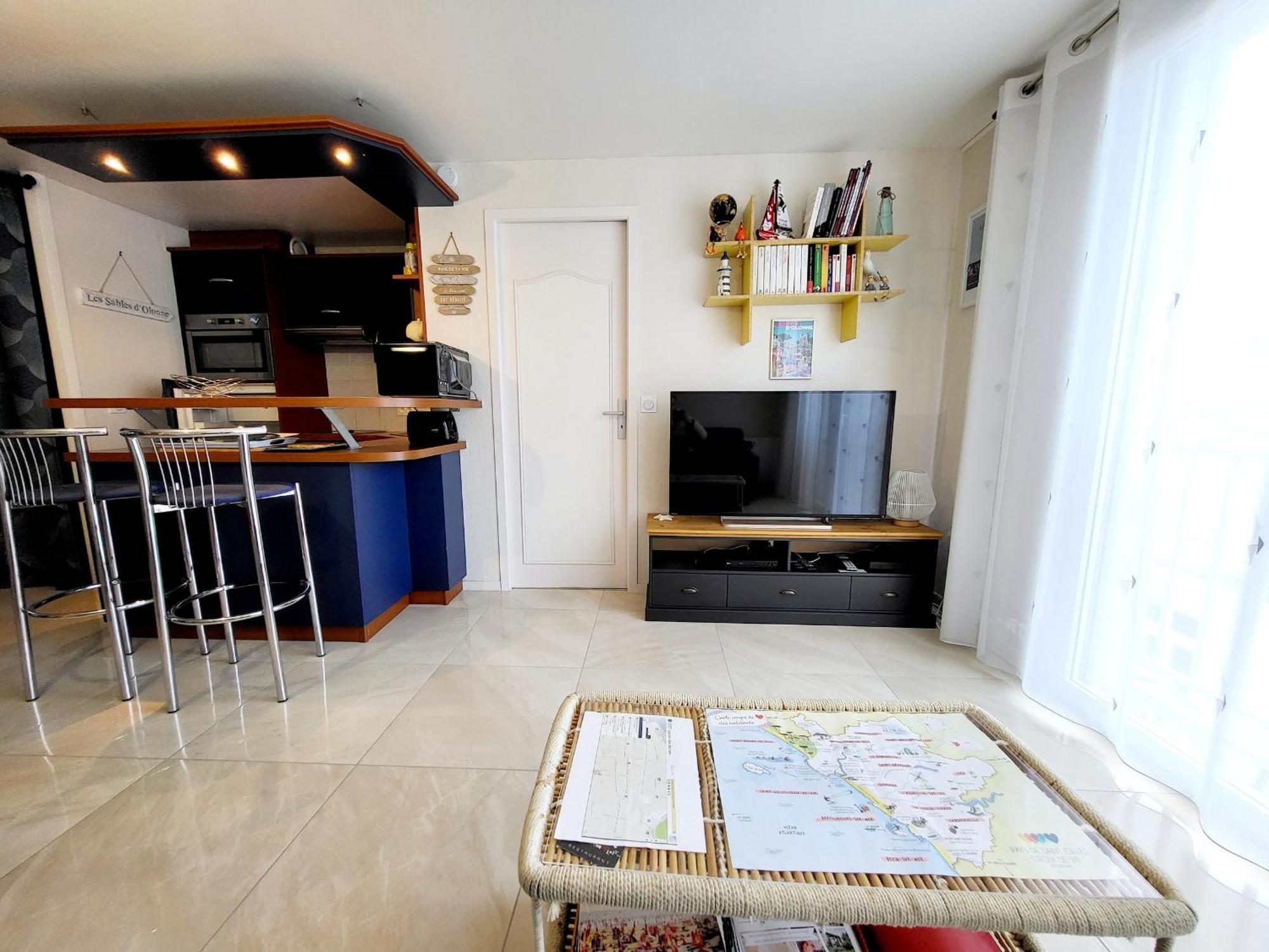 Appartement Moderne Au Centre-Ville, 150M Plage, Wifi, Confort Ideal Pour Familles - Fr-1-92-876 Les Sables-d'Olonne Exterior photo